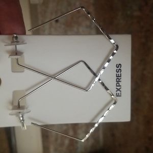 Silver diamond shape earrings